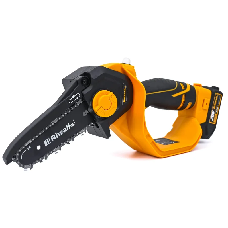 Aku prerezávacia píla Riwall PRO RAHS 1820i SET