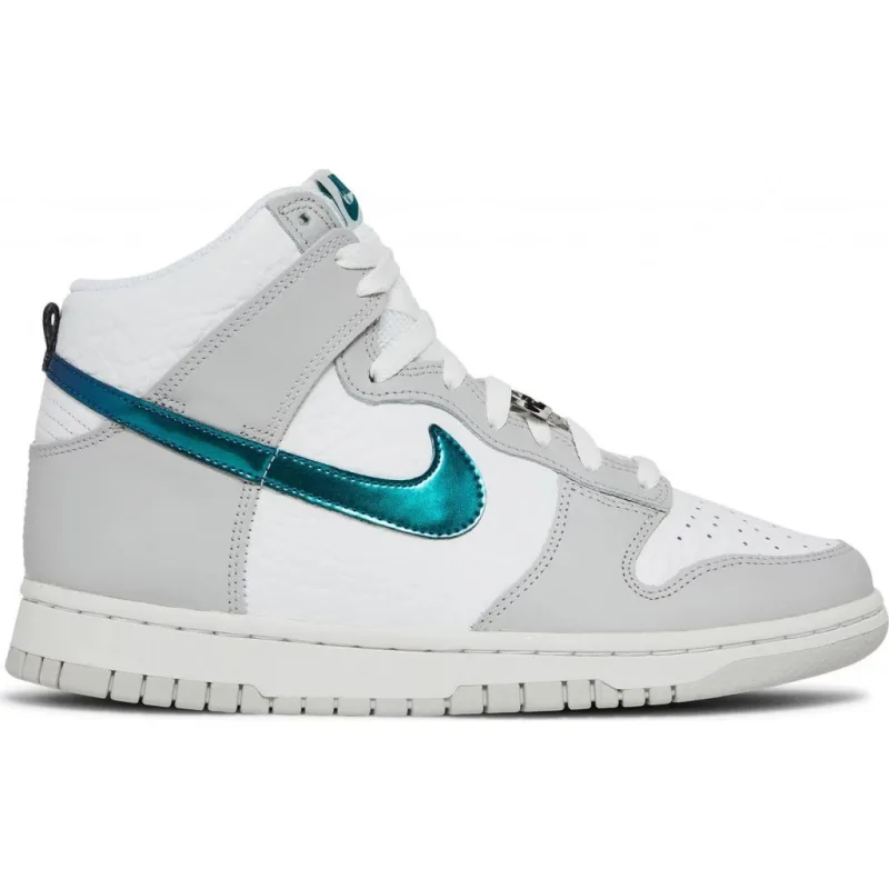 Nike Dunk High FLS (W)