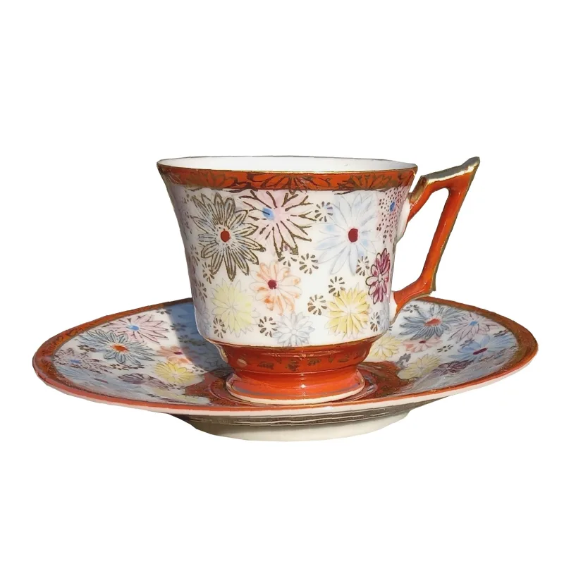 Šálek s podšálkem barevné luční kvítí - Japonský porcelán