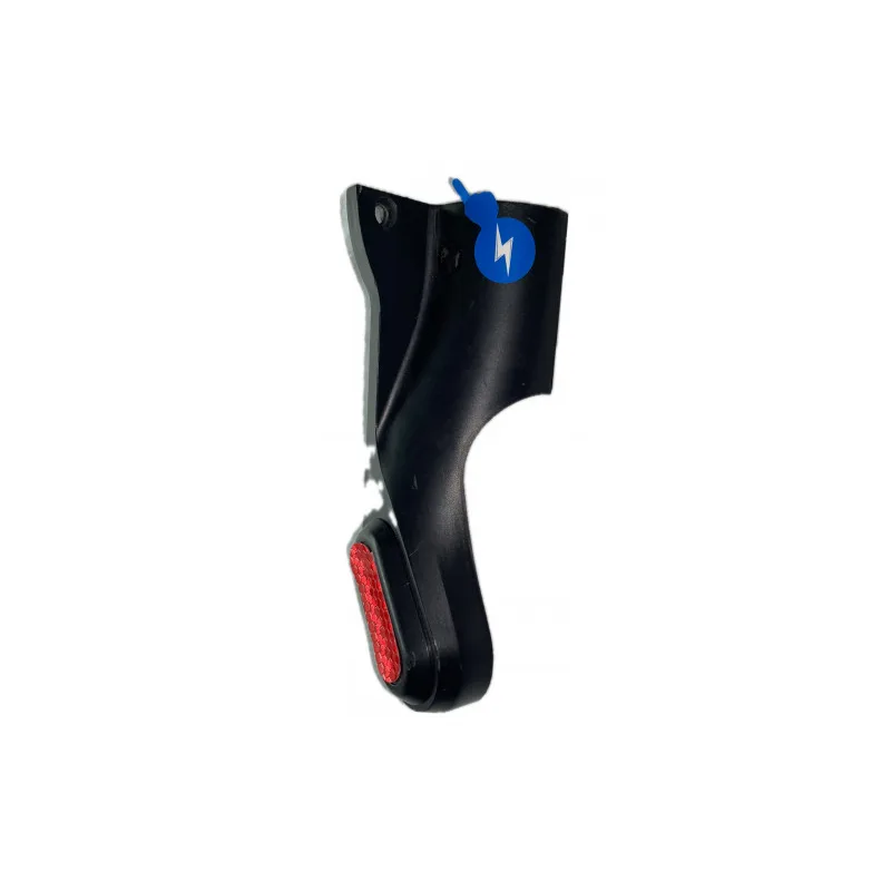 Rear wheel side plastic - right X-scooters 4M08