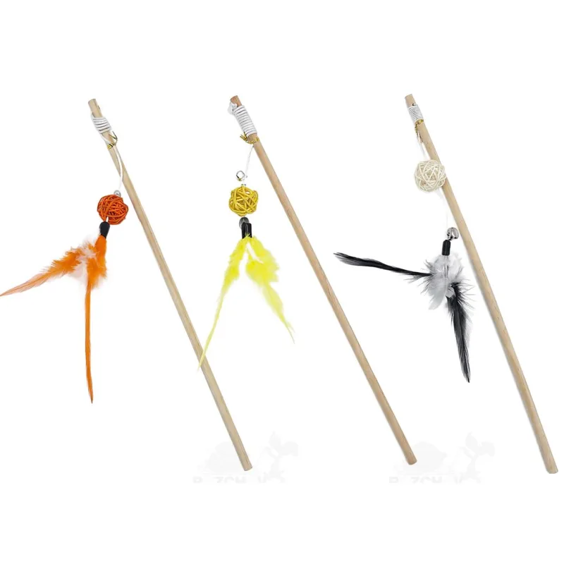 UNIQ PETS dřevěný rybářský prut pro kočky s pletenou kuličkou a peřím 40-43cm