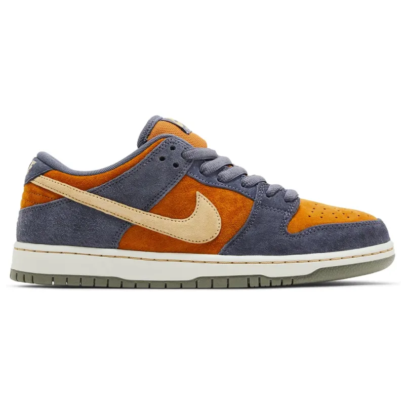 Nike SB Dunk Low Light Carbon Monarch