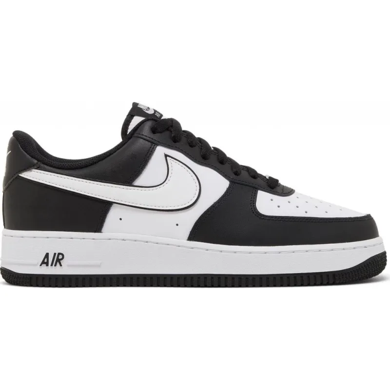 Nike Air Force 1 '07 Low White Swoosh Panda