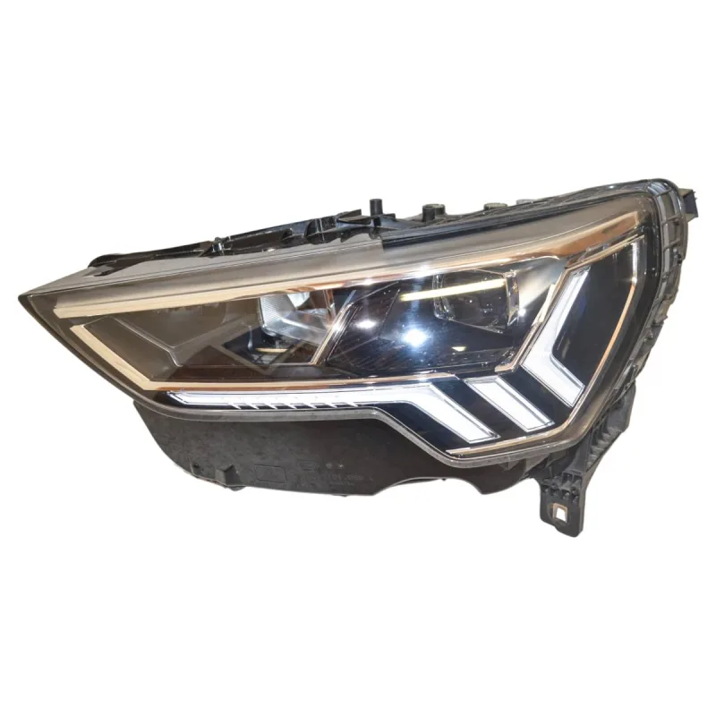 světlomet přední levý - kompletní LED AUDI Q3 83A  83A941033  83A941773