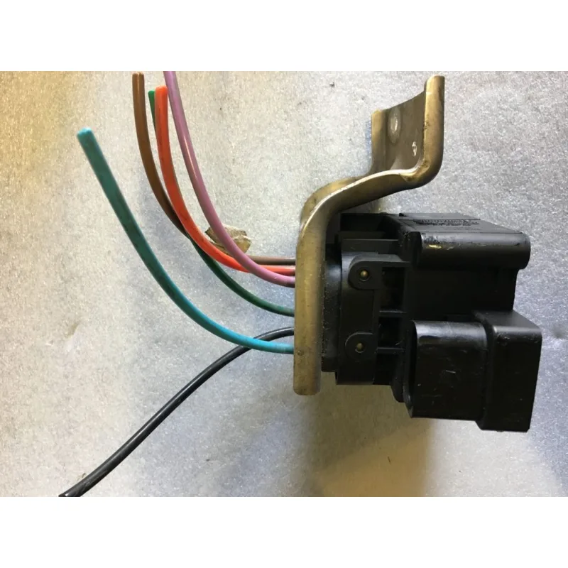 Jednotka ventilu vzduchového odpružení 4E0616014B