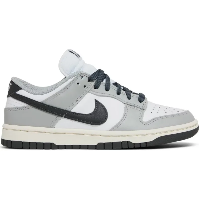 Nike Dunk Low Light Smoke Grey (W)