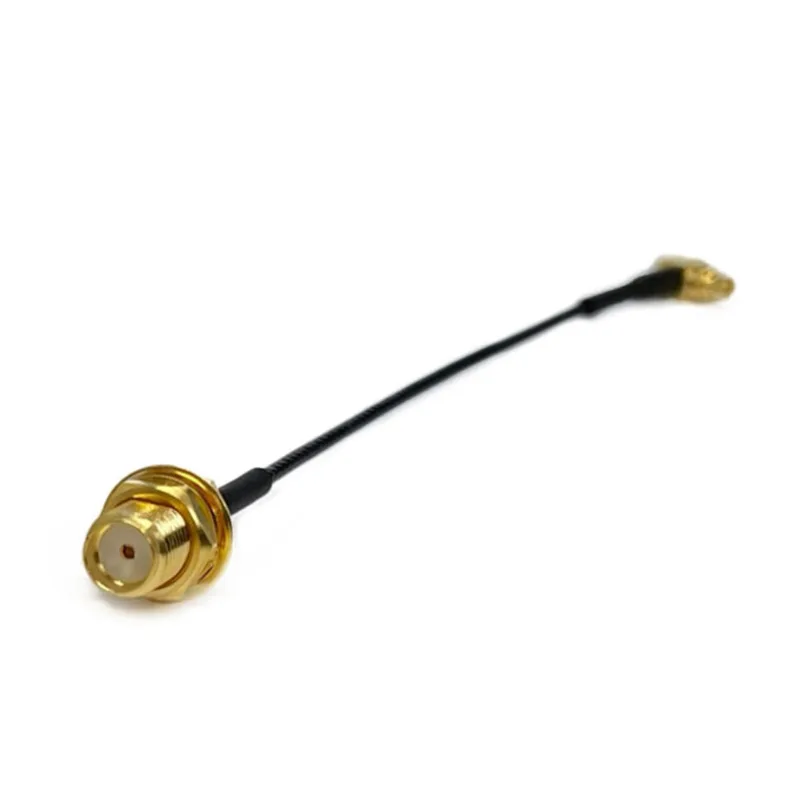 TrueRC MMCX->SMA/RP-SMA Pigtail 90° (10cm) Konektor: SMA