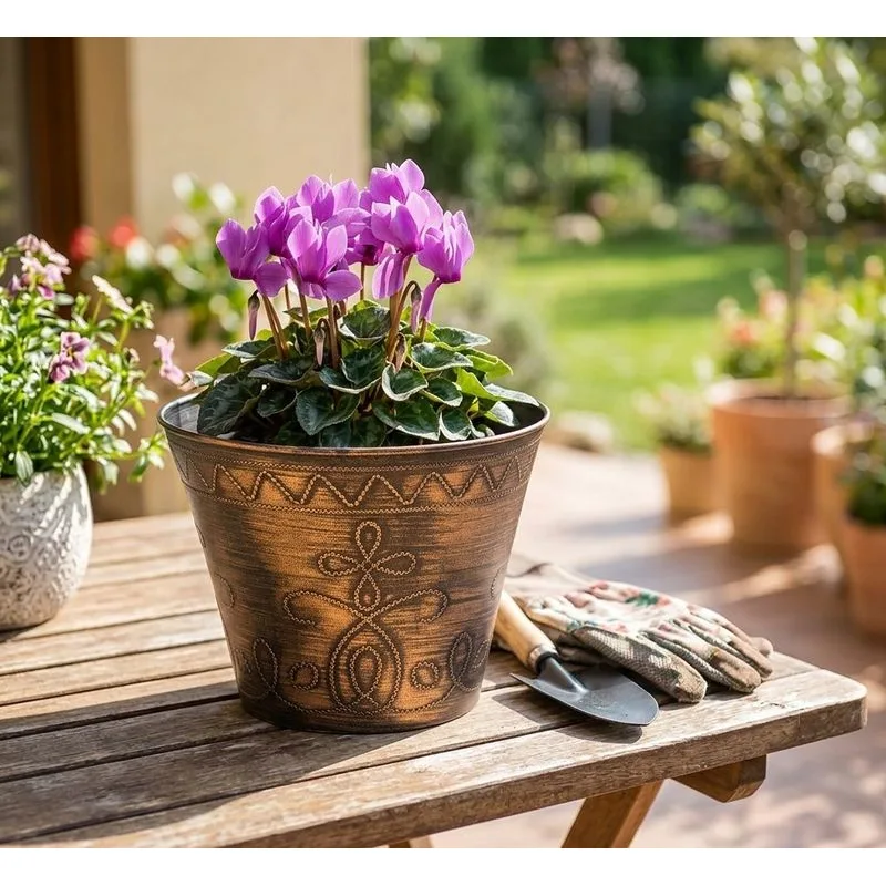 Zlatý kvetináč Strend Pro Flower, 24,5x19,3 cm, metalický efekt