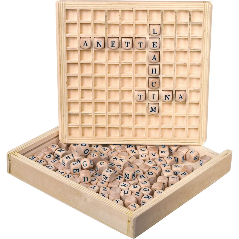 Drevená hra Scrabble