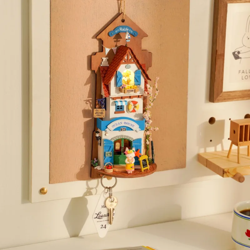 RoboTime Drevené 3D puzzle Miniatúra domčeka na zavesenie Ostrovná vila