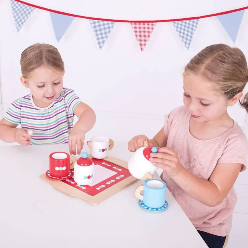 Bigjigs Toys Čajový servis s bodkami na podnose