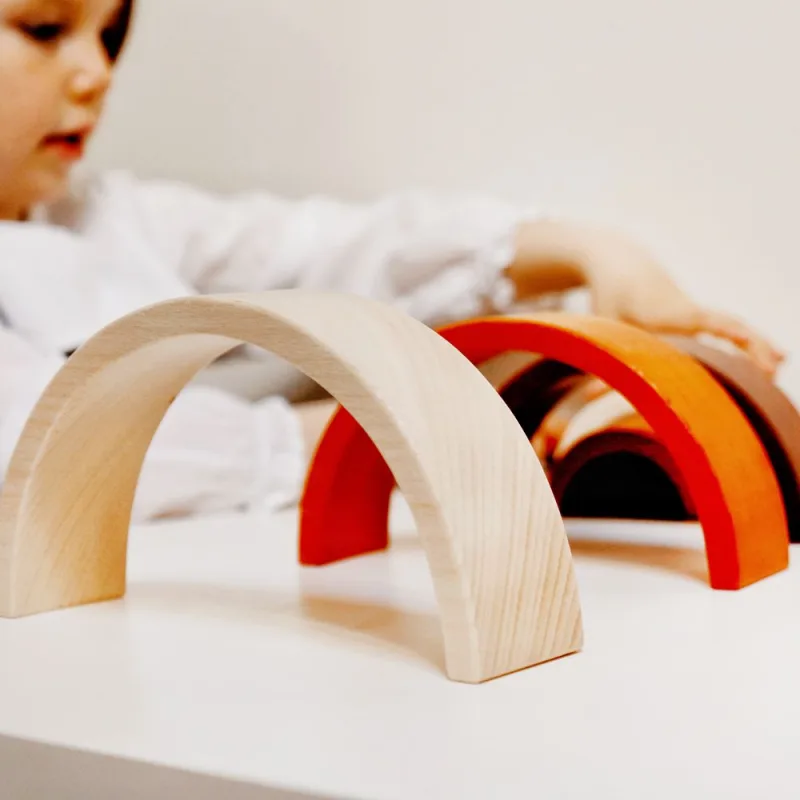 Bigjigs Toys Drevená skladacia dúha prírodná