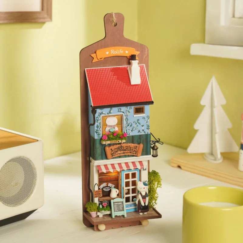 RoboTime Drevené 3D puzzle Miniatúra domčeka na zavesenie Sofiina pekáreň