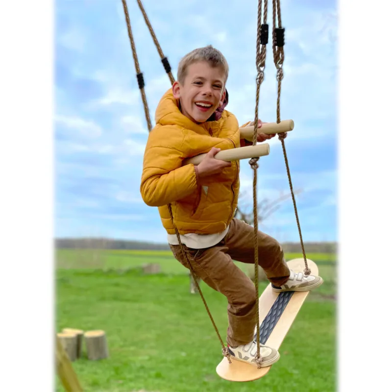 Hojdačka pre deti Skateboard