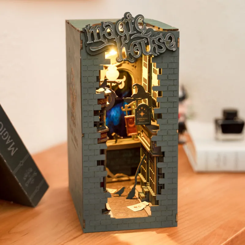 RoboTime Drevené 3D puzzle Miniatúra Kúzelnícka ulička