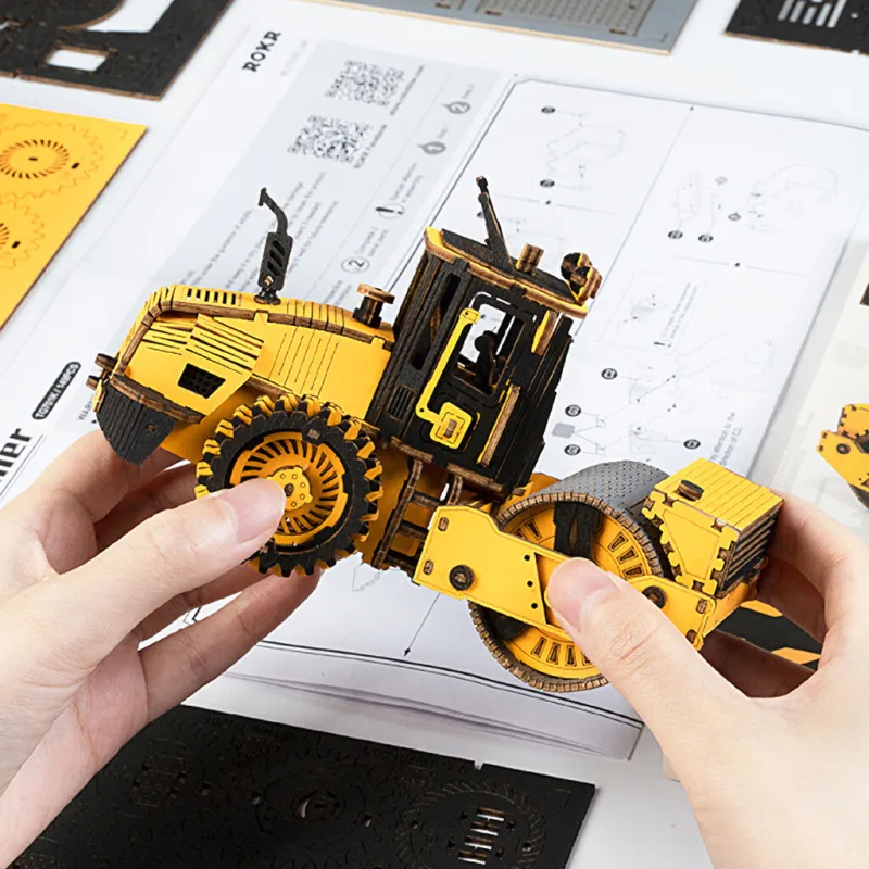 RoboTime Drevené 3D puzzle Cestný valec