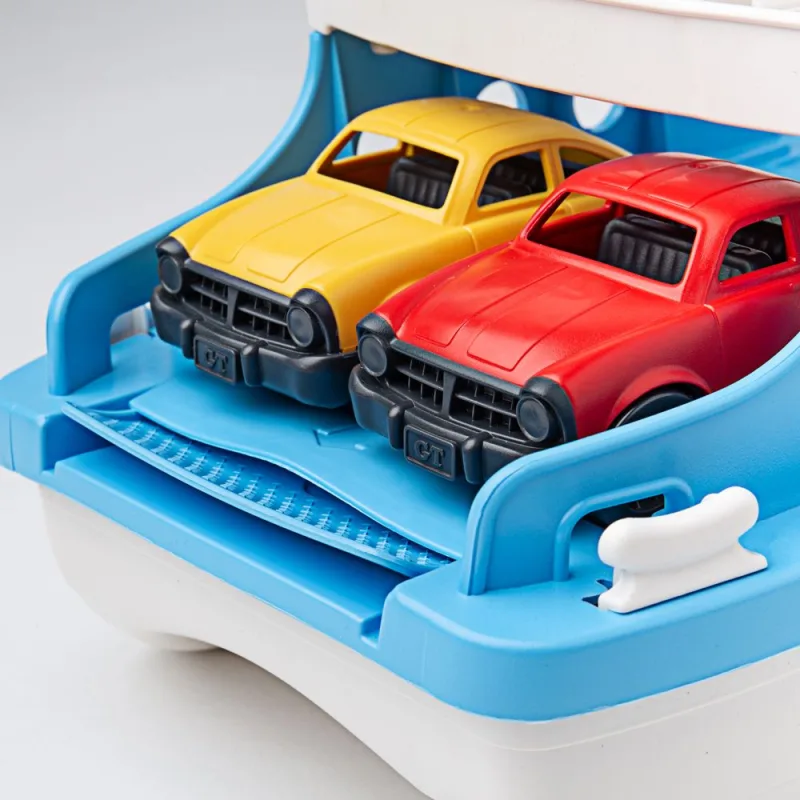 Green Toys Trajekt s autami