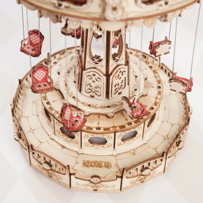 RoboTime Drevené 3D mechanické puzzle Hracia skrinka Retiazkový kolotoč farebný