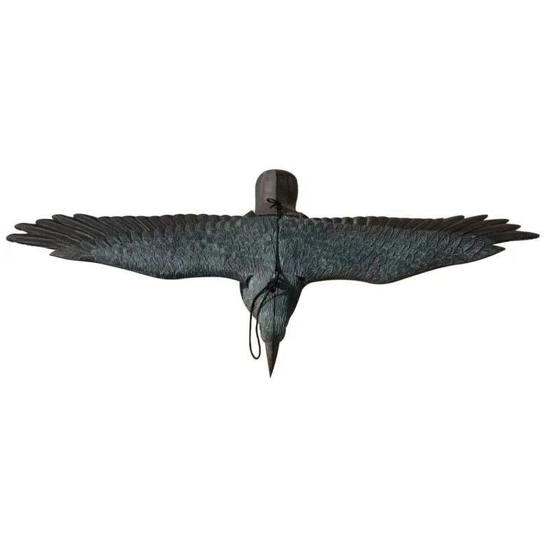 Plašič vtákov – maketa letiacej vrany, 80x11x45 cm