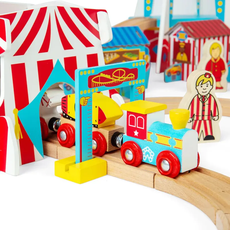 Bigjigs Rail Drevená vláčikodráha Zábavný park 54 dielov