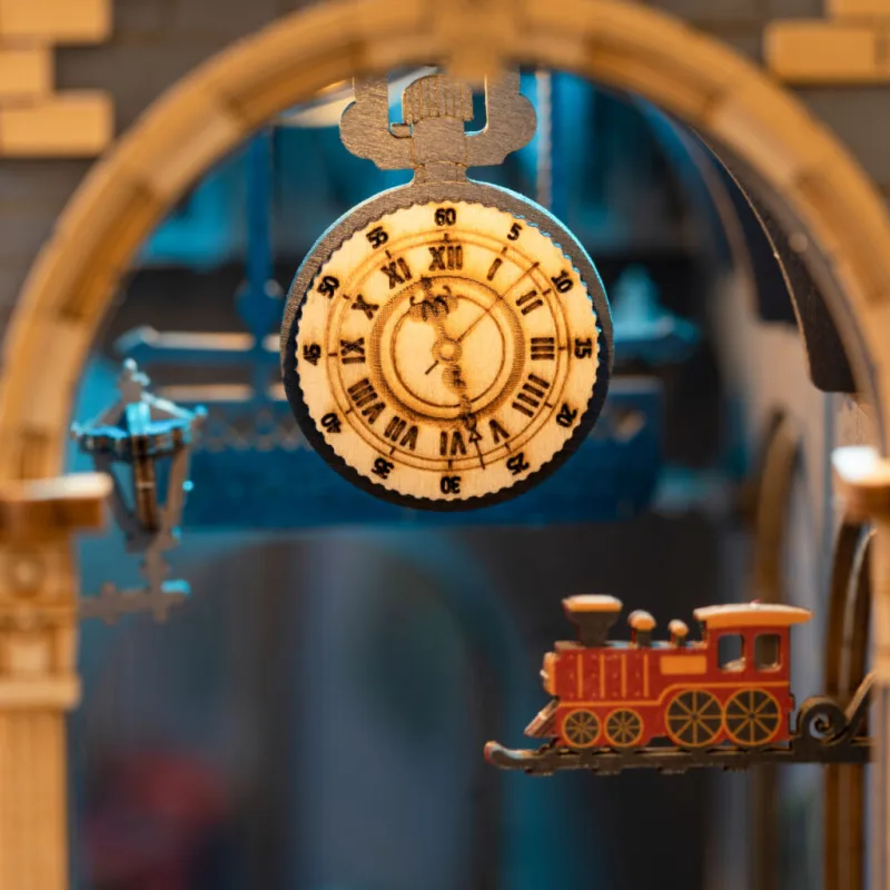 Robotime Zarážka na knihy Miniatúra domčeka Kúzelná stanica