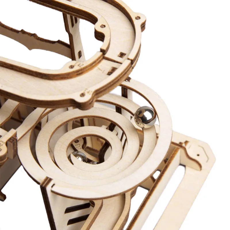 RoboTime Drevené 3D mechanické puzzle Guľôčkové dráhy Špirála 233 ks