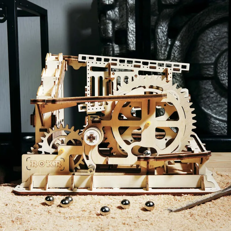 RoboTime Drevené 3D mechanické puzzle Guľôčková dráha Prepadlisko 233 ks