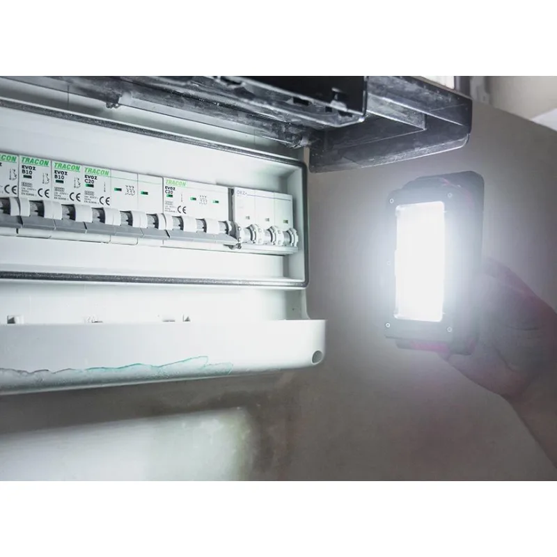 Svietidlo Worklight MWL539, LED 100+250 lm, COB 200 lm, 2200mAh, magnet, USB nabíjanie