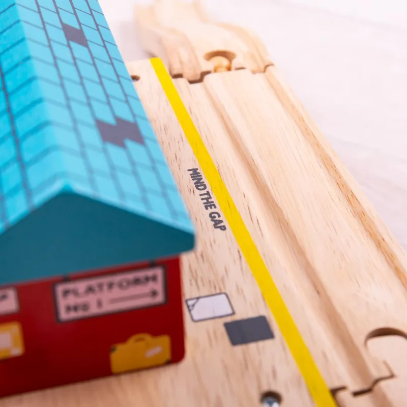 Bigjigs Rail Drevené autodráhy - Stanica nad cestou