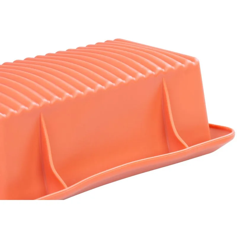 Silikónová forma na chlieb MagicHome – červená, 24x12,5 cm