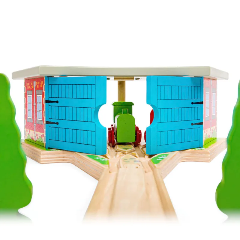 Bigjigs Rail Drevené vláčiky - Trojité depo s vrátami