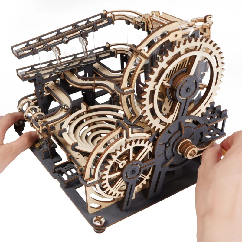 RoboTime Drevené 3D mechanické puzzle Guľôčkové dráhy Mesto prekážok 294 ks
