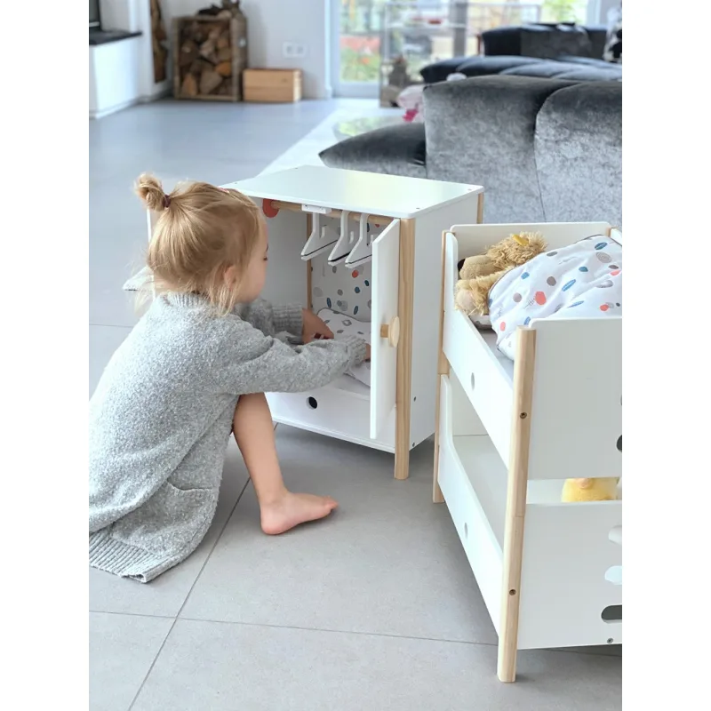 Skriňa pre bábiky Little Button