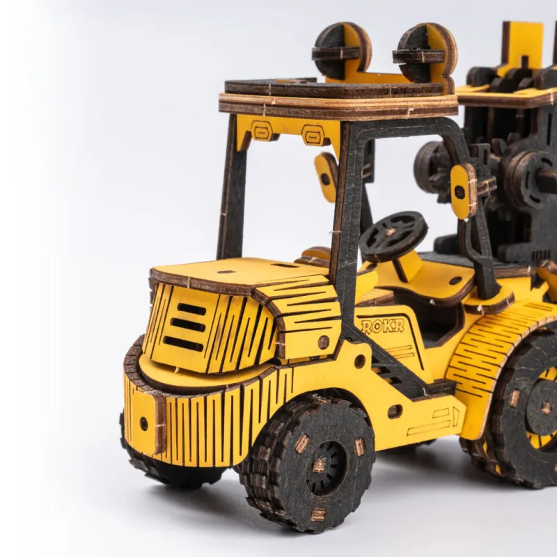 RoboTime Drevené 3D puzzle Vysokozdvižný vozík
