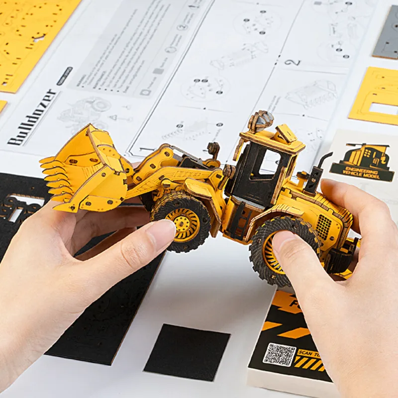 RoboTime Drevené 3D puzzle Nakladač