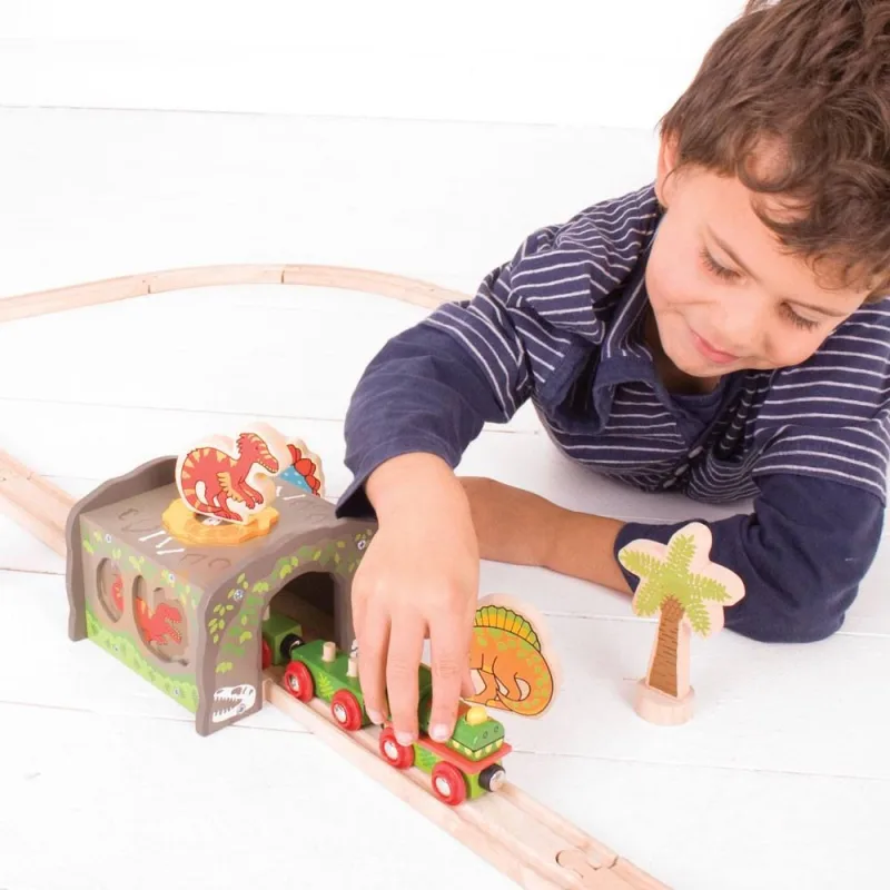 Bigjigs Rail Drevená vláčiky - Dinosaurí tunel T-Rex