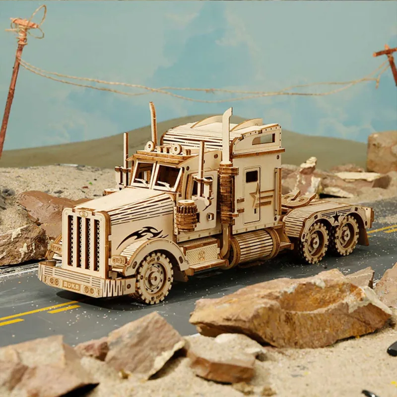 RoboTime Drevené 3D puzzle Americký ťahač 286 ks