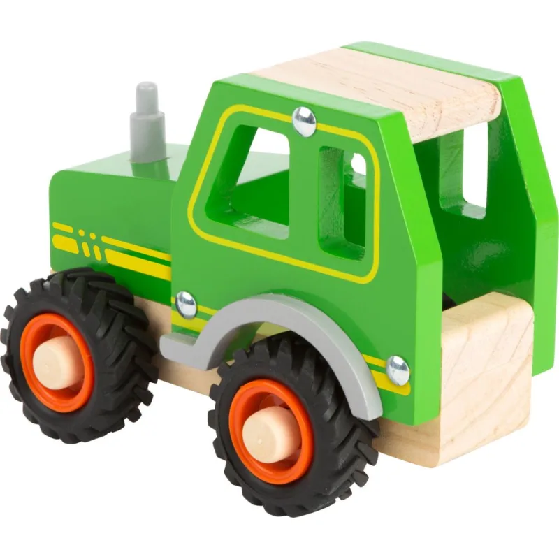 Drevený traktor zelený