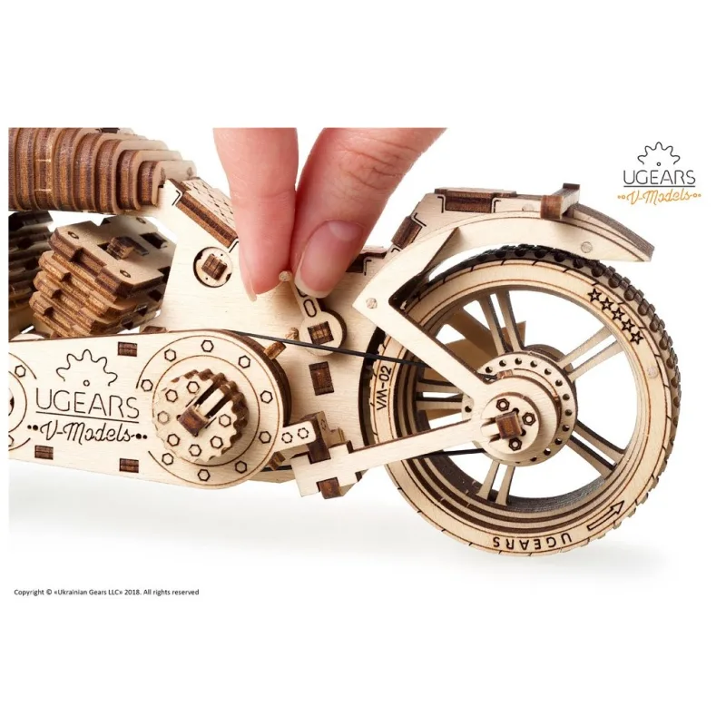 Ugears 3D mechanické puzzle - VM-02 Motorka 189 ks