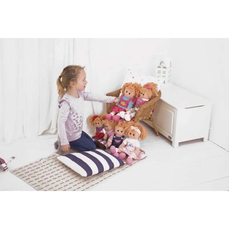 Bigjigs Toys Červený kabátik s čiapočkou pre bábiku 38 cm
