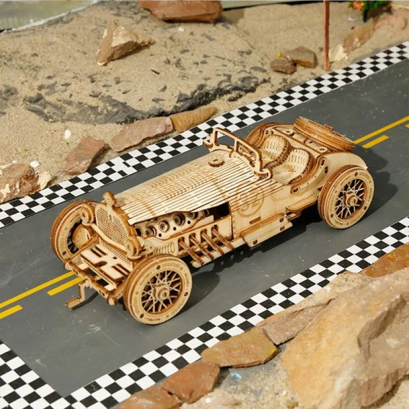 RoboTime Drevené 3D puzzle Závodné auto 220 ks
