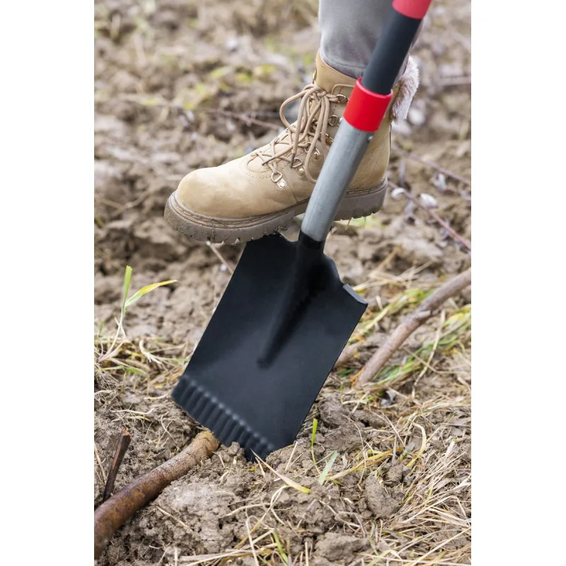 Rýľ Strend Pro Premium RedShark rovný, násada D 1150 mm