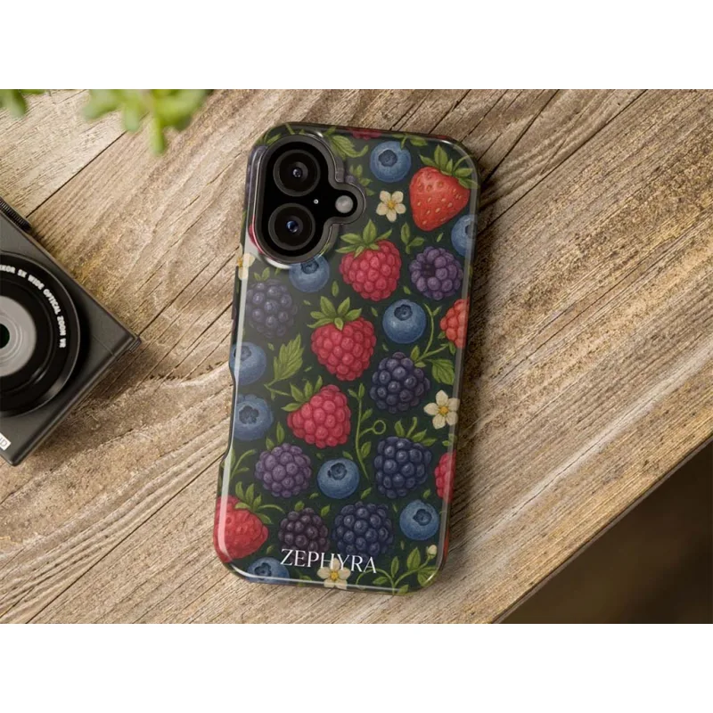 ZEPHYRA Berry Bliss - iPhone 17 Kryt