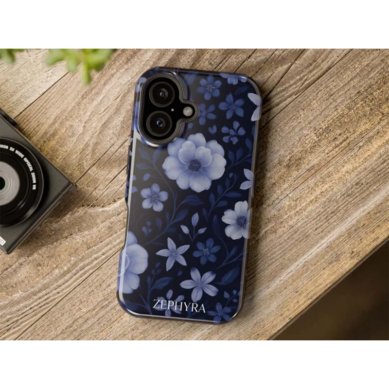 ZEPHYRA Midnight Bloom - iPhone 16 Kryt
