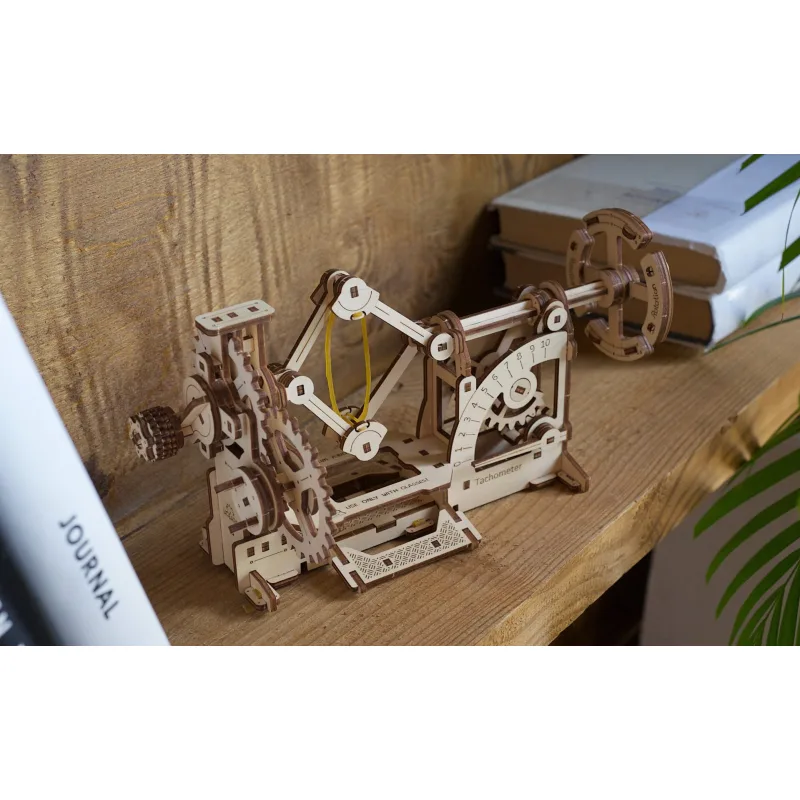 Ugears 3D mechanické puzzle - Tachometer 117 ks