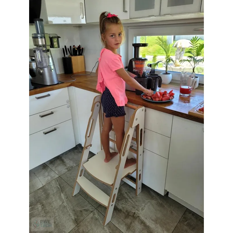 DAPAL Montessori Učiaca veža KitchenHelper skladacia biela