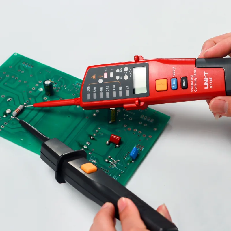 Skúšačka napätia Uni-T UT18E od 6 V do 1000 V MIE0464