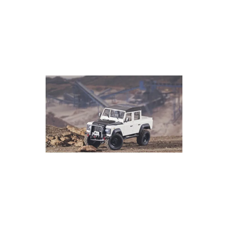 Land Rover Defender D110 4WD 1:8, bílá, 2,4 GHz, LED