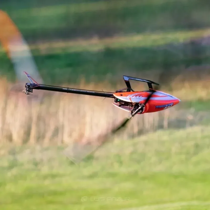 OMP M4 s motorem, servy a ESC PNP (oranžový)