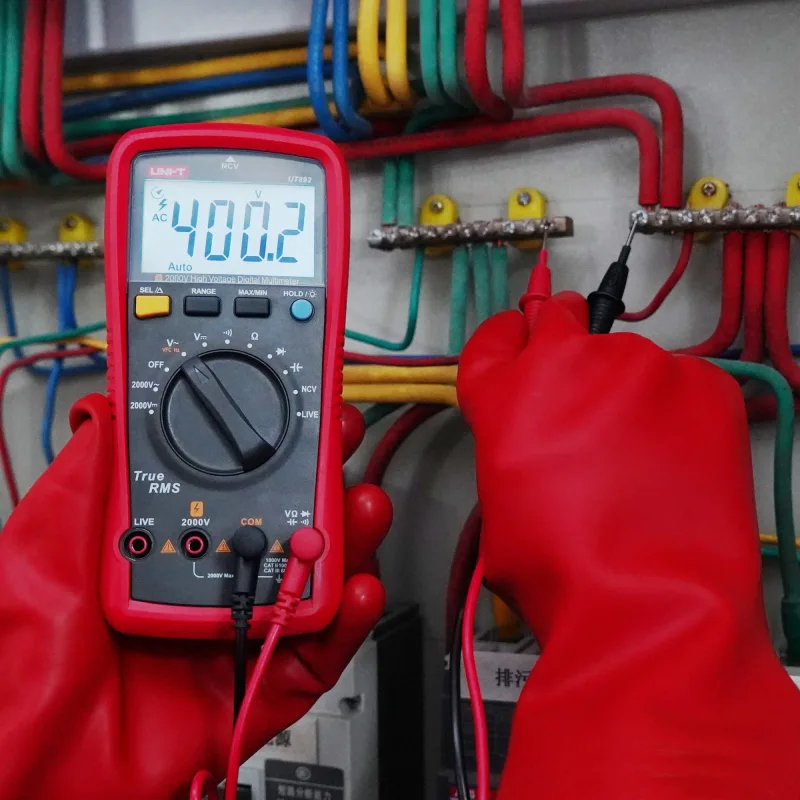 Univerzálny multimeter Uni-T UT892 MIE0469 automatické prepínanie rozsahu merania